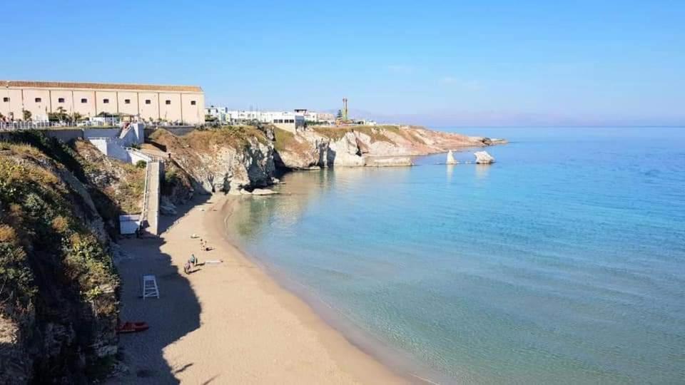 Il Moro - Casa Vacanze แตร์ราซีนี ภายนอก รูปภาพ